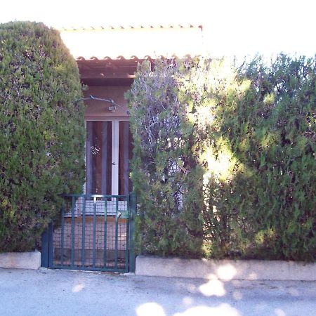 Mas De L Ile Rousse Apartment บ็องโดล ภายนอก รูปภาพ